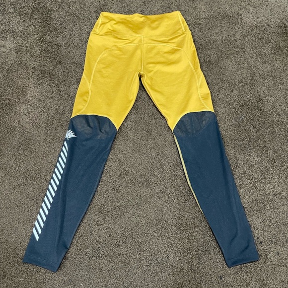 Nike Dri-Fit Half Mesh Leggings - Picture 7 of 9